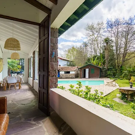 Willa Mendizola - 5 - Piscine - Vue Montagne Sare